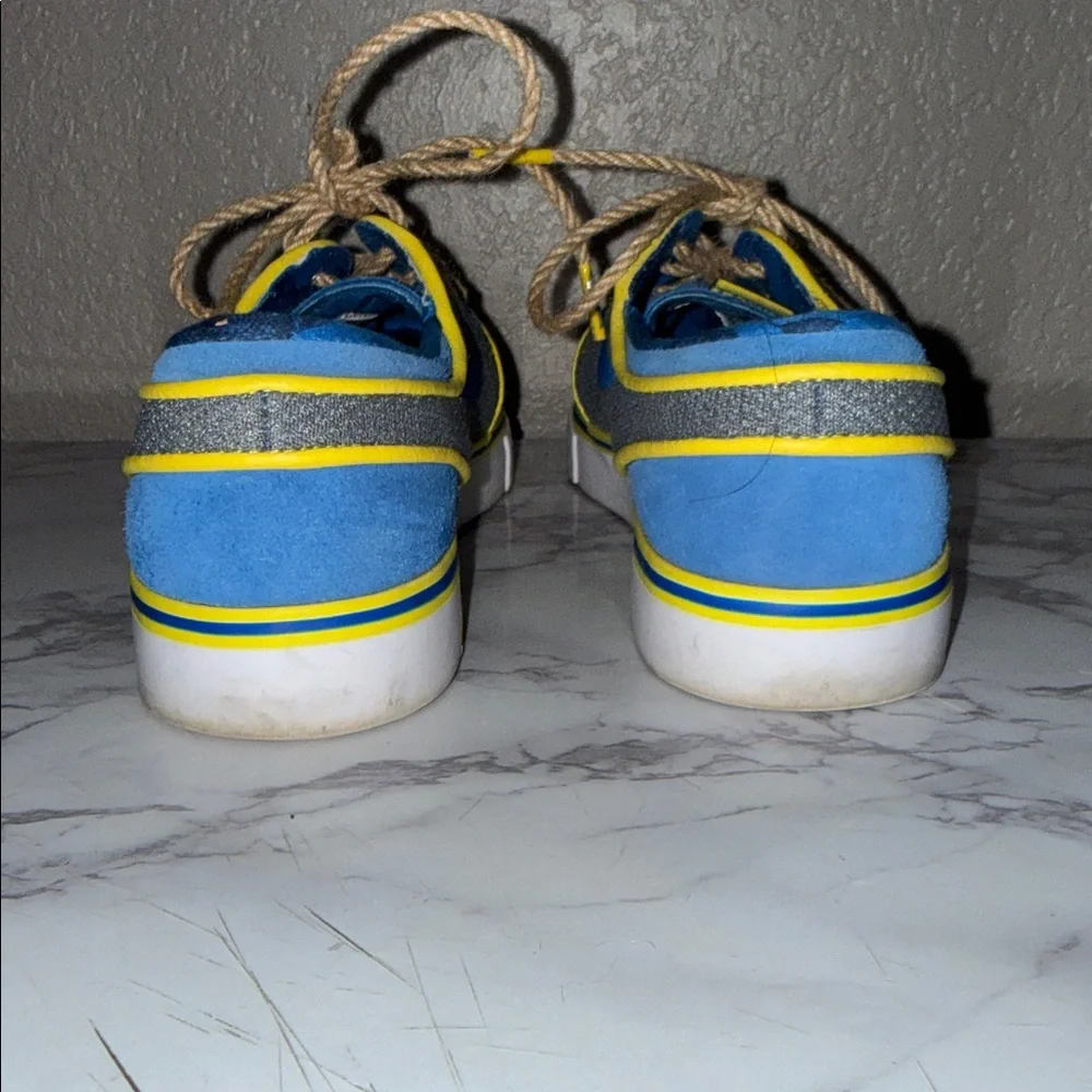 Nike Stefan Janoski Skateboarding Shoes with Extra Insoles